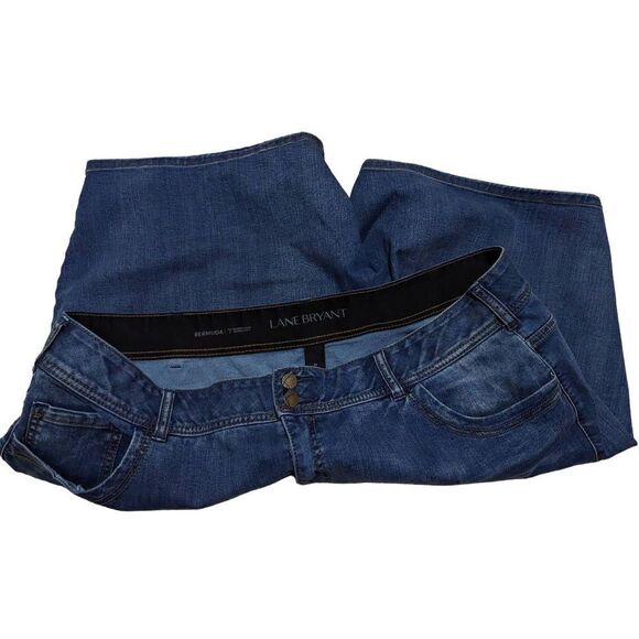 Lane Bryant Women's Blue Stretch High Rise Bermuda Jeans Short Size 26 - Picture 3 of 6